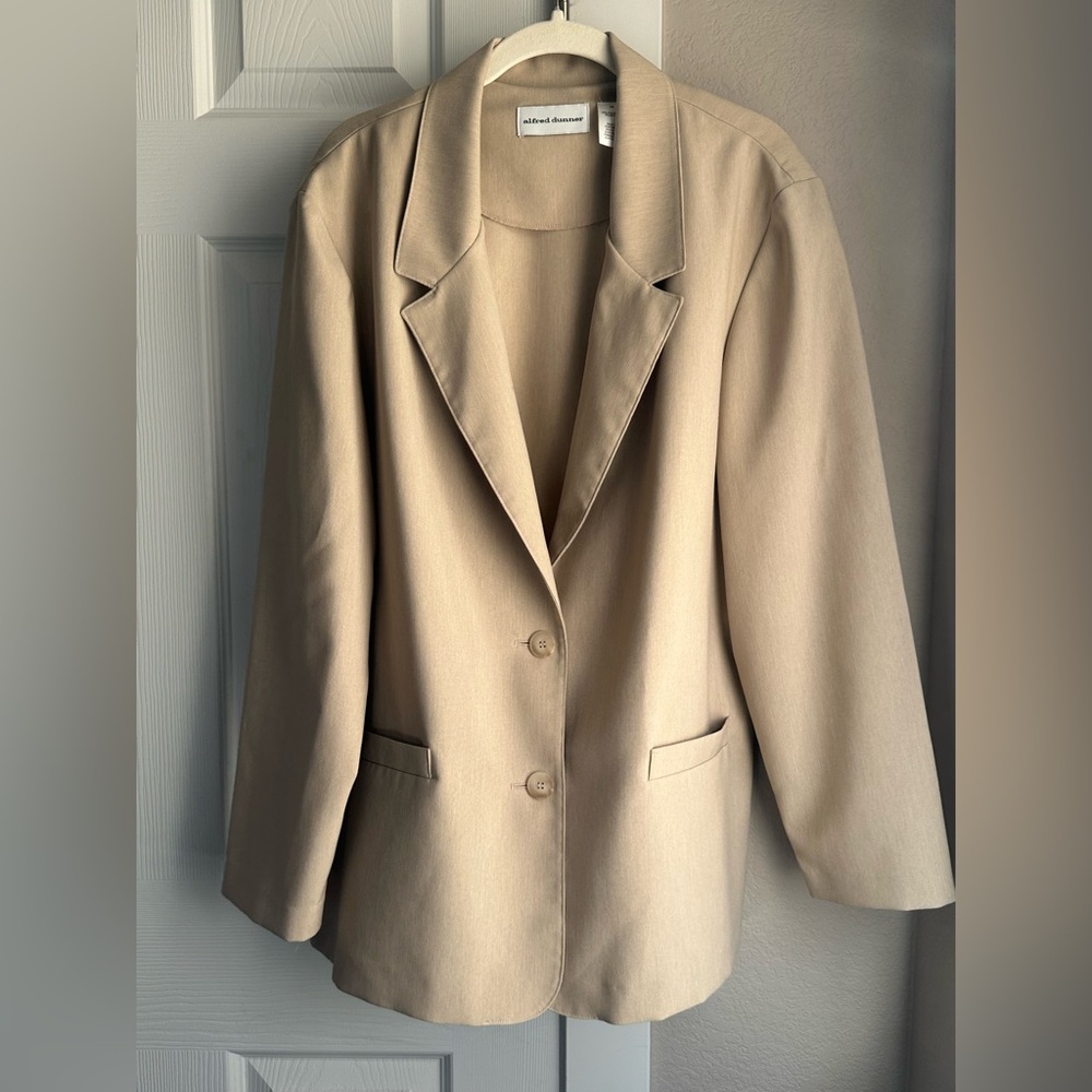 Alfred Dunner Beige Women's Blazer